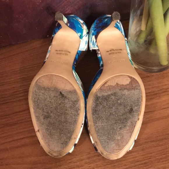 Multi colored heels. - Picture 6 of 7